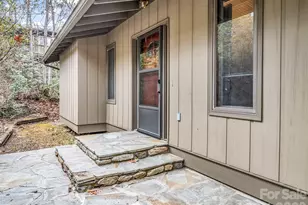 417 Ivy Rd, Black Mountain, NC 28711 - Photo 5