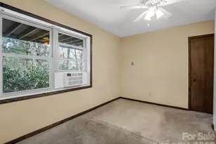 417 Ivy Rd, Black Mountain, NC 28711 - Photo 27