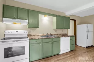 417 Ivy Rd, Black Mountain, NC 28711 - Photo 37