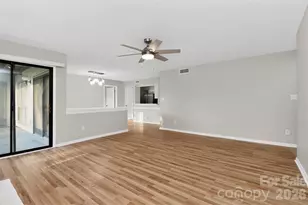 5862 Harris Grove Ln, Charlotte, NC 28212 - Photo 5