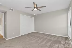 5862 Harris Grove Ln, Charlotte, NC 28212 - Photo 31