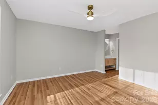 5862 Harris Grove Ln, Charlotte, NC 28212 - Photo 19