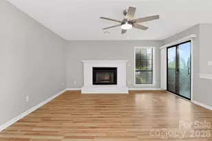 5862 Harris Grove Ln, Charlotte, NC 28212 - Photo 3