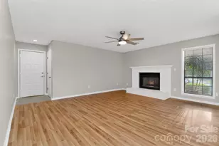 5862 Harris Grove Ln, Charlotte, NC 28212 - Photo 5