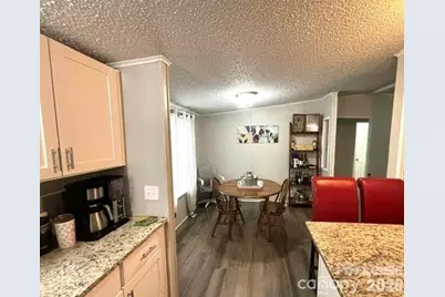 4412 Eagle Chase Drive, Charlotte, NC 28216 - Photo 11