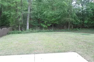 9901 Hazelview Dr, Charlotte, NC 28277 - Photo 31