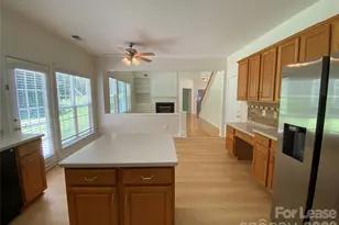 9901 Hazelview Dr, Charlotte, NC 28277 - Photo 11