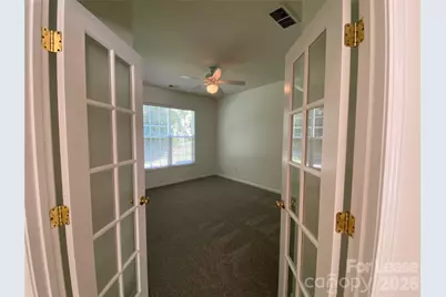 9901 Hazelview Drive, Charlotte, NC 28277 - Photo 7