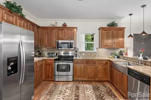 420 Chimney Rock Dr, Weaverville, NC 28787 - Photo 9