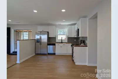 945 Summers Road, Valdese, NC 28690 - Photo 3