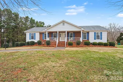 6905 Crandall Court, Clemmons, NC 27012 - Photo 1