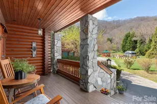 307 Sheep Pasture Rd, Waynesville, NC 28785 - Photo 5