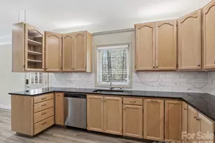 8128 Cane Pointe Ln, Waxhaw, NC 28173 - Photo 15