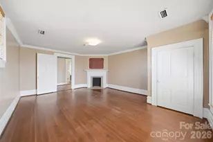 121 5th Ave NE, Hickory, NC 28601 - Photo 25