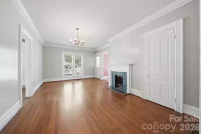 121 5th Avenue NE, Hickory, NC 28601 - Photo 13