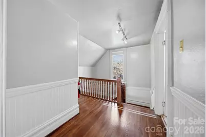 121 5th Avenue NE, Hickory, NC 28601 - Photo 19