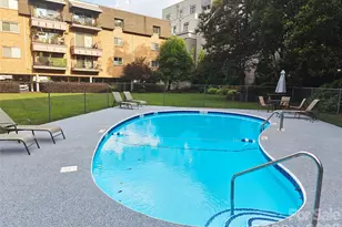 1323 Queens Rd, Charlotte, NC 28207 - Photo 27