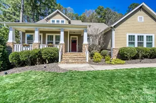 405 Brookridge Dr, Mount Holly, NC 28120 - Photo 1