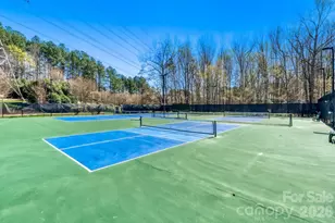 405 Brookridge Dr, Mount Holly, NC 28120 - Photo 31