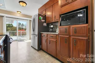 1621 Glen Cannon Dr, Pisgah Forest, NC 28768 - Photo 15