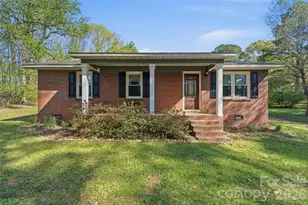 2291 Hicklin Bridge Rd, Edgemoor, SC 29712 - Photo 1