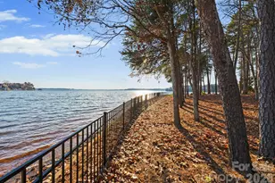 15508 Fishermans Rest Ct, Cornelius, NC 28031 - Photo 3