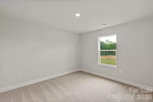 6521 Fairford Dr, Charlotte, NC 28215 - Photo 15