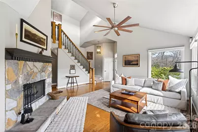 525 Blue Ridge Drive N, Marion, NC 28752 - Photo 7