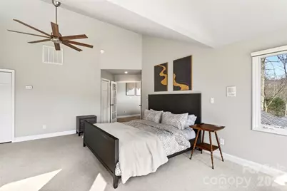 525 Blue Ridge Drive N, Marion, NC 28752 - Photo 21