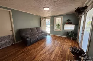 119 Seagle St, Marion, NC 28752 - Photo 7