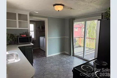 119 Seagle Street, Marion, NC 28752 - Photo 11