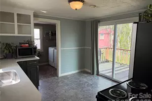 119 Seagle St, Marion, NC 28752 - Photo 11