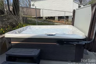 119 Seagle St, Marion, NC 28752 - Photo 3