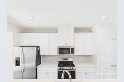 2617 Grantham Place Drive, Fort Mill, SC 29715 - Photo 3