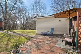 19 Mingus St, Canton, NC 28716 - Photo 25