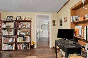 19 Mingus St, Canton, NC 28716 - Photo 17