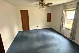 2885 Fair Oaks Dr, Gastonia, NC 28054 - Photo 9