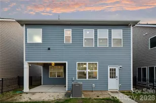 7026 Walnut Branch Ln, Charlotte, NC 28277 - Photo 5