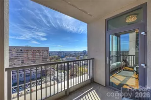 222 S Caldwell St, Charlotte, NC 28202 - Photo 9