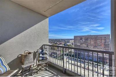 222 S Caldwell Street #1612, Charlotte, NC 28202 - Photo 17