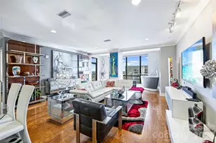 222 S Caldwell St, Charlotte, NC 28202 - Photo 5