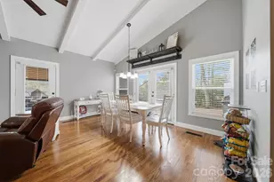 1300 Laurel St NE, Valdese, NC 28690 - Photo 17