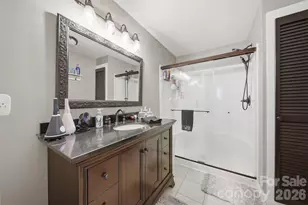 1300 Laurel St NE, Valdese, NC 28690 - Photo 23