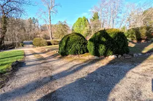 1410 Omni Ln, Lenoir, NC 28645 - Photo 31