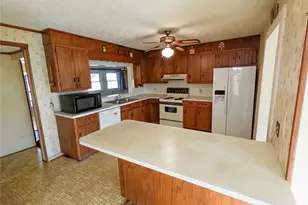 1410 Omni Ln, Lenoir, NC 28645 - Photo 11