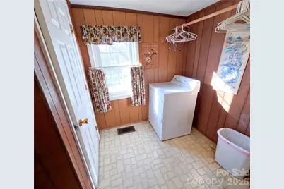1410 Omni Lane, Lenoir, NC 28645 - Photo 21