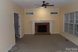 129 Walnut Ave, Yadkinville, NC 27055 - Photo 9