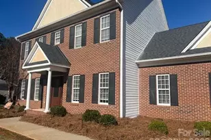 129 Walnut Ave, Yadkinville, NC 27055 - Photo 7