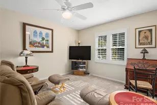 142 Twin Lakes Dr, Candler, NC 28715 - Photo 23