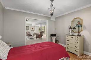 142 Twin Lakes Dr, Candler, NC 28715 - Photo 17